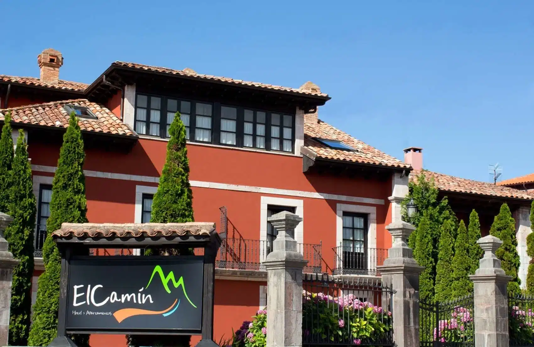 Imagen del Hotel y Apartamentos El Camín