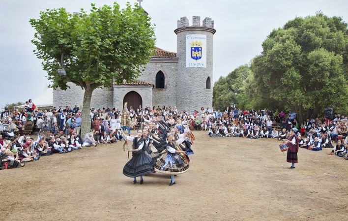 Fiesta de La Guia. Llanes. Basilica de LLanes