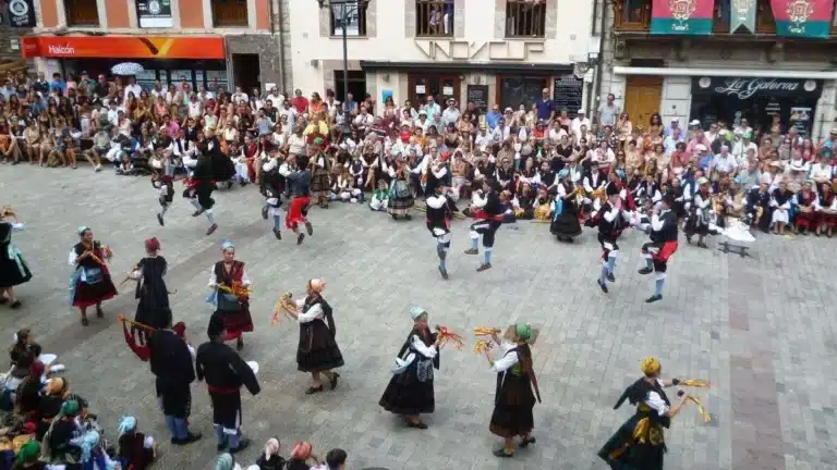 Las Fiestas de San Roque en Llanes