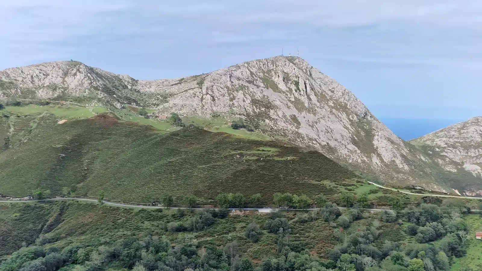 Imagen de las vistas en la subida al Pico La Muezca