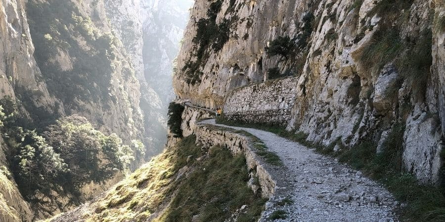 Imagen de las rutas de senderismo por los Picos de Europa