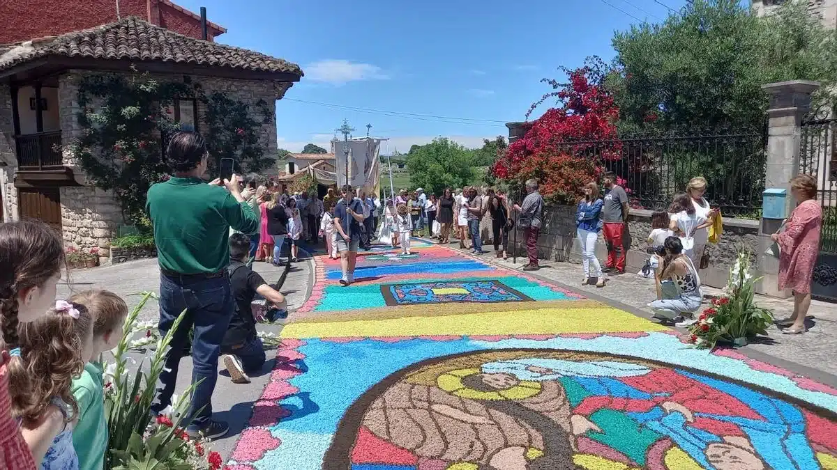 Fiesta de la Sacramental en Cué