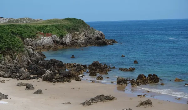 Imagen de la Playa del Valle en marea baja.