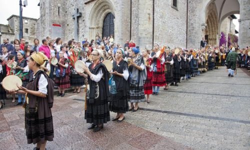 Fiesta_de_la_Virgen_de_La_Guia_Llanes_Basilica