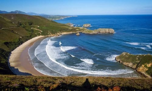 Imagen desde el Mirador de Torimbia a la propia playa.