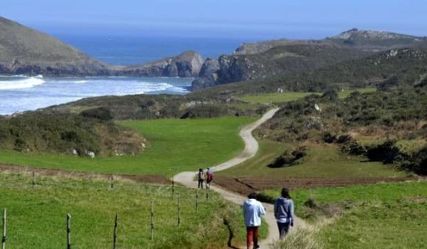 Imagen de la senda costera de llanes