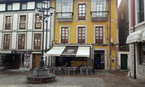 apartamentos-plaza-mayor-llanes-llanes-asturias-2.jpg