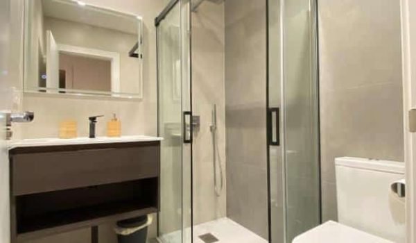 Baño de una de las habitaciones de La Casa de Hierba