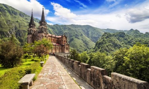 basilica_de_covadonda_cangas_de_Onis