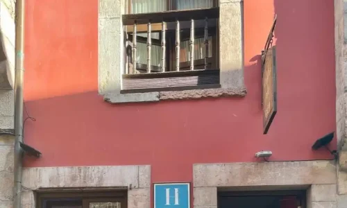 Imagen de la fachada del Hotel La Posada del Rey