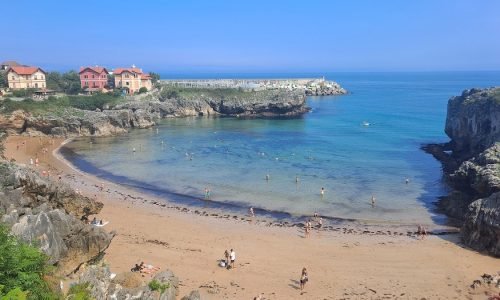 camping-camping-entre-playas-33500-llanes-asturias-2.jpg