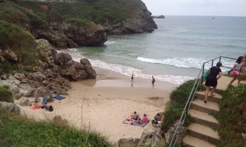 camping-playa-de-troenzo-celorio-llanes-asturias-2.jpg