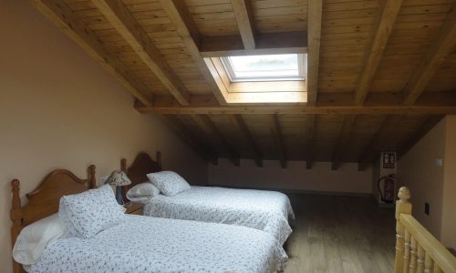 casa-de-aldea-corral-de-nuca-san-roque-del-acebal-llanes-asturias-3.jpg