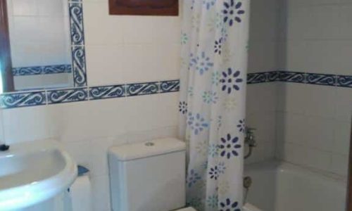 casa-de-aldea-la-casa-azul-villahormes-llanes-asturias-3.jpg
