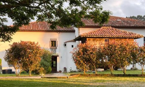 casa-de-aldea-la-ribera-de-pria-villanueva-de-pria-llanes-asturias-4.jpg