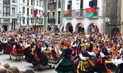 fiesta_de_san_roque_llanes_danza_prima