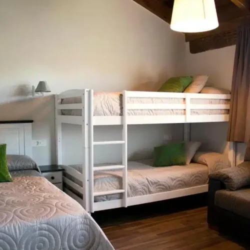 Imagen de las habitaciones de los apartamentos El Camín