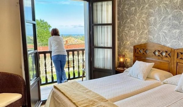 Habitación doble con vistas del Hotel Rural El Texeu