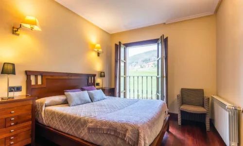 Habitación doble con vistas del Hotel Puerta del Oriente