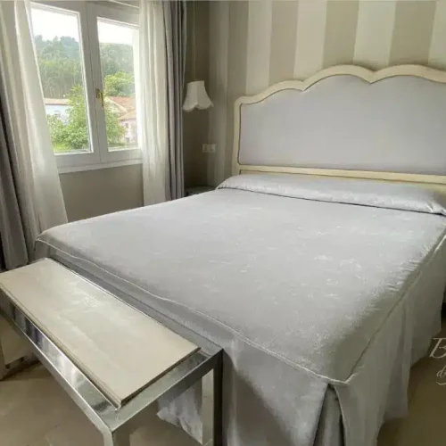 Imagen de una de las habitaciones del Hotel Bufón de Arenillas