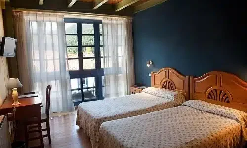 habitacion-hotel-cuevas-del-mar