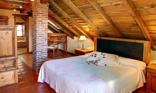 Habitación del Hotel Rural La Montaña Mágica