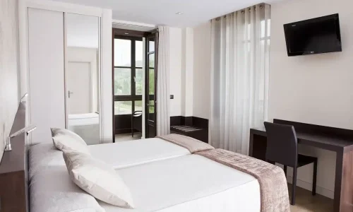 Imagen de la habitación1 Hotel Villa Marrón.