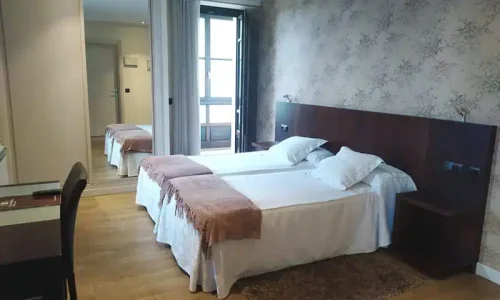 Imagen de la habitación3 del Hotel Villa Marrón.