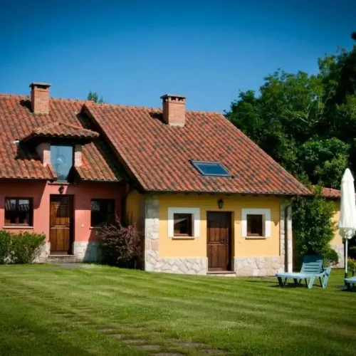 Algunas suites del Hotel Rural La Lluriga