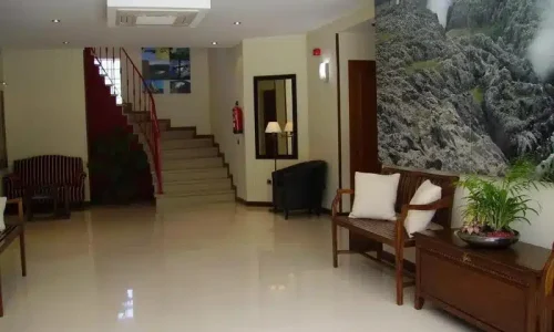 Hall del Hotel Bufón de Arenillas