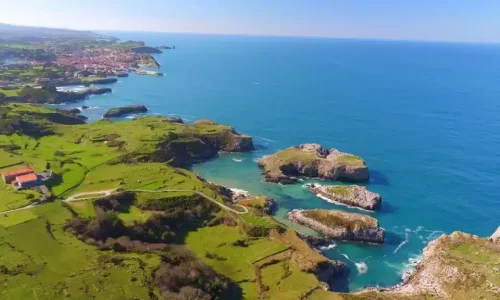 hoteles-playa-en-llanes-1