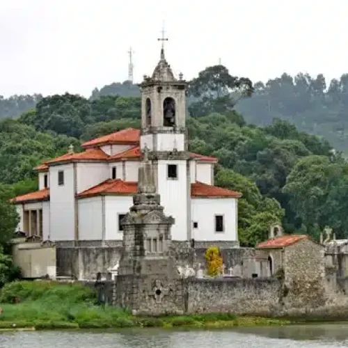 Imagen de la iglesia de nuestra señora de los dolores en bajamar