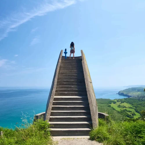 Imagen del mirador de Andrín con el mar Cantábrico de fondo.