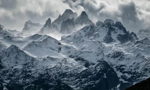 Vistas en invierno desde el Mirador de los Picos de Europa