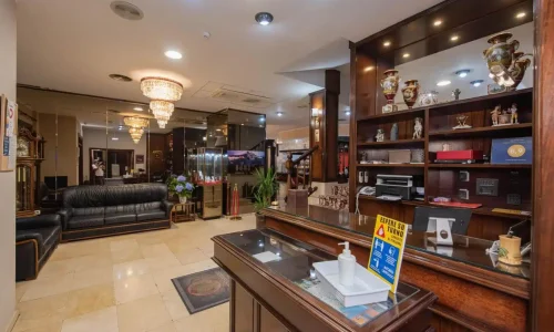 Recepción del Gran Hotel Paraíso