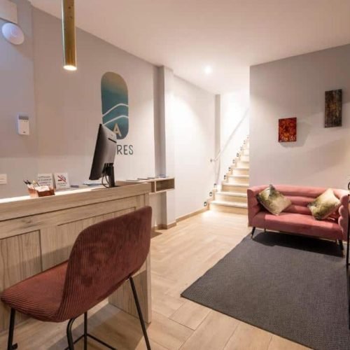 Recepción del Hotel A Mares.