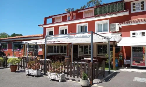 Restaurante situado en el mismo Hotel Bufón de Arenillas