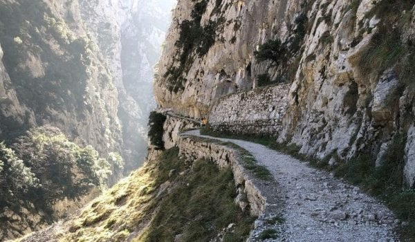 Imagen de las rutas de senderismo por los Picos de Europa