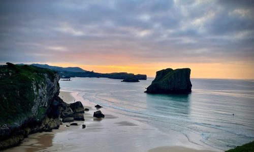 turismo-activo-seronda-surfhouse-poo-de-llanes-llanes-asturias-4