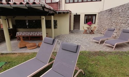 vivienda-vacacional-el-jardin-de-aleyda-llanes-asturias-5.jpg